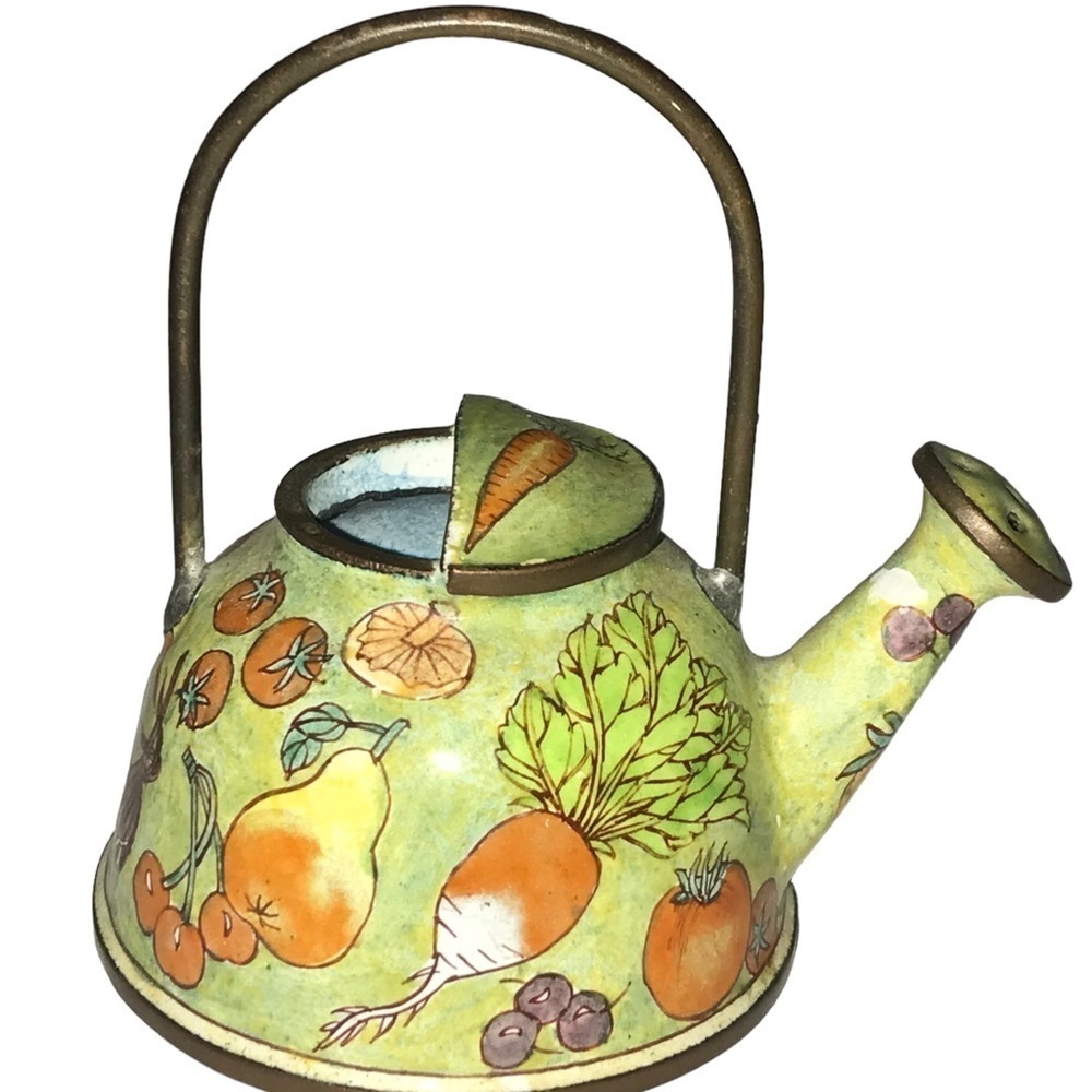 Empress Arts LTD Mini 1999 Enamel Fruit Vegetable Pattern Design Watering Can